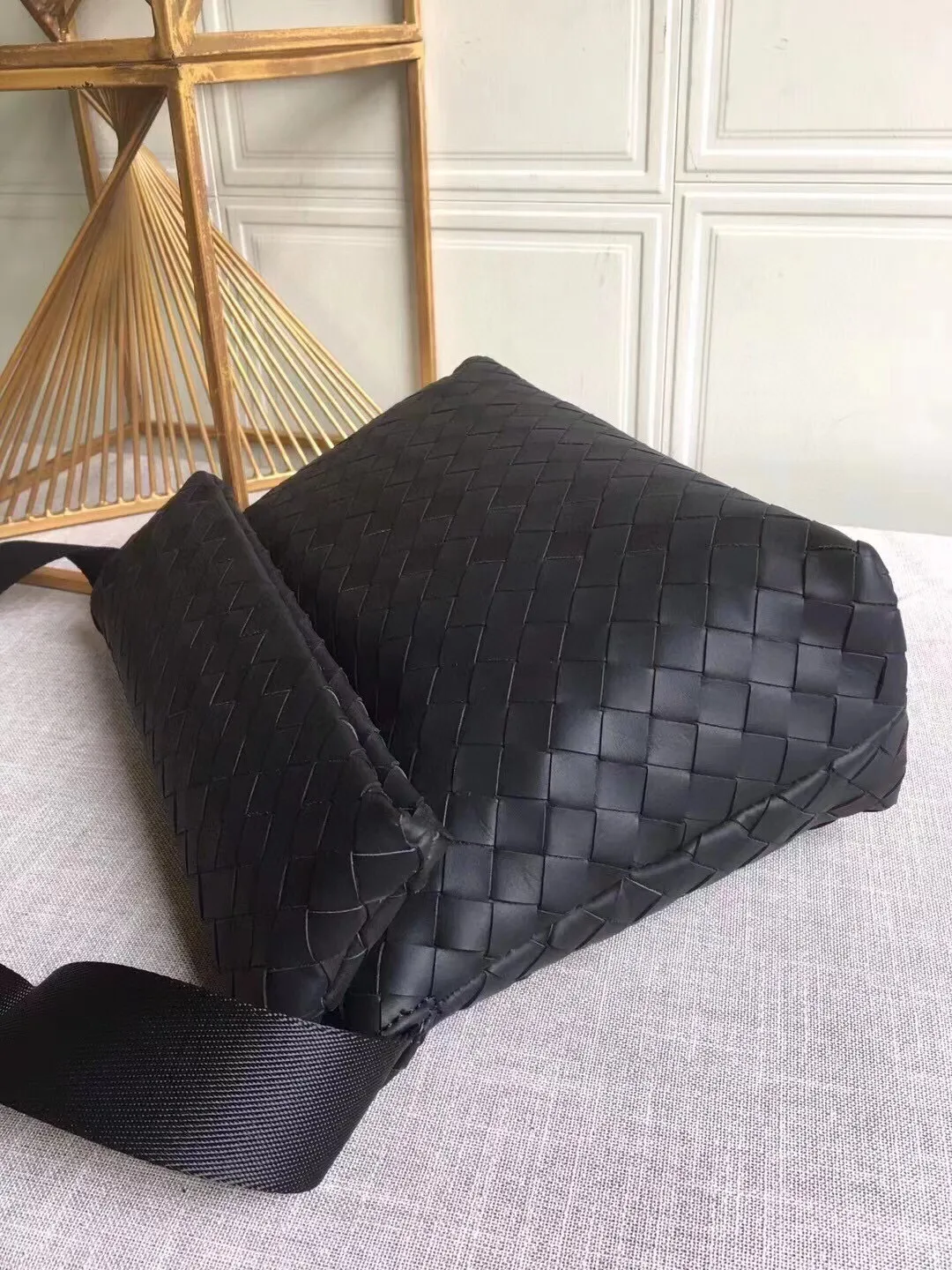 All categories 💚 Top version men’s bags 💚 BV 2024 new BV crossbody bag